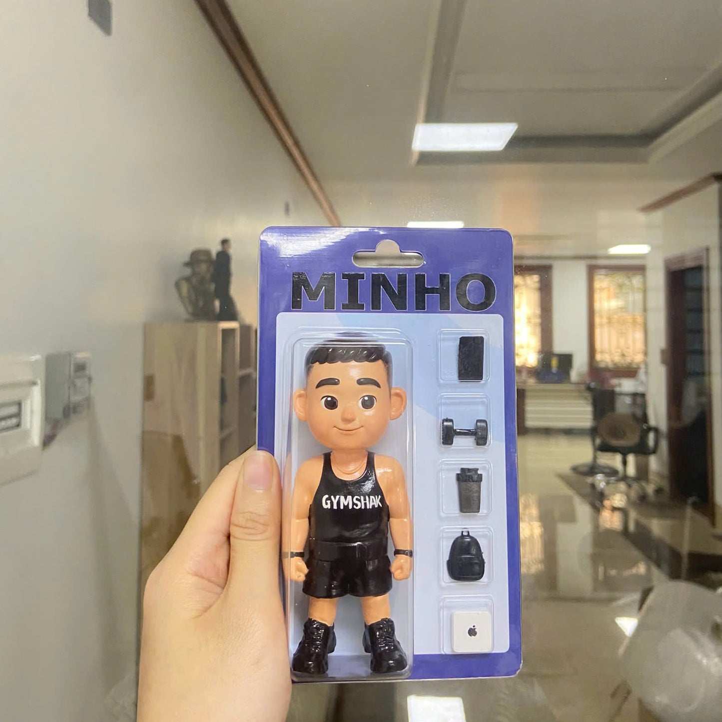 Personalized Figurine for Boyfriend and Husband, Handmade Toy Figure from Your Photo, 3D Collectible Toy Box Art Figurine, with Customizable Theme & Accessories